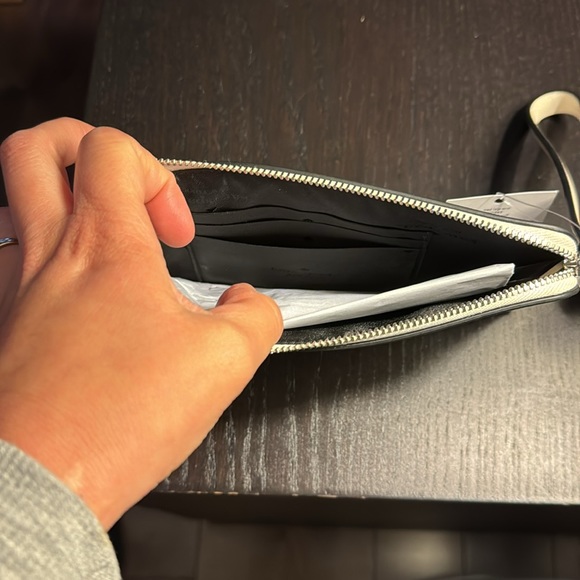 NWT KATE SPADE wristlet and card holder - Picture 13 of 15